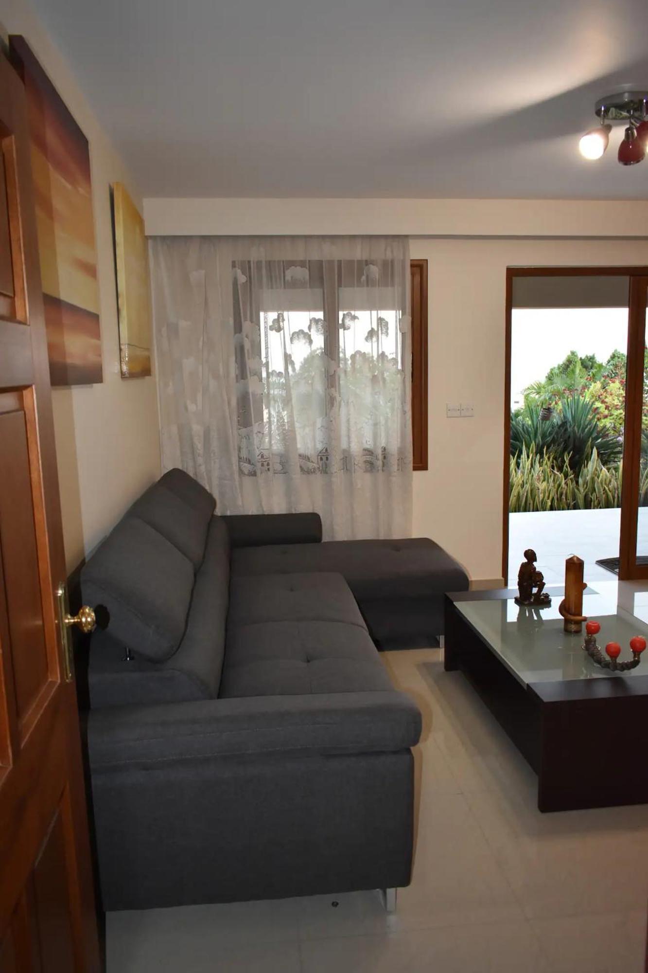 Olive Tree Apartments Limassol Exterior photo